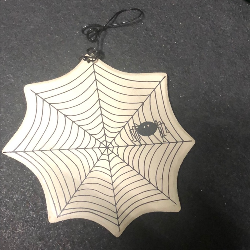 Halloween tree ornament